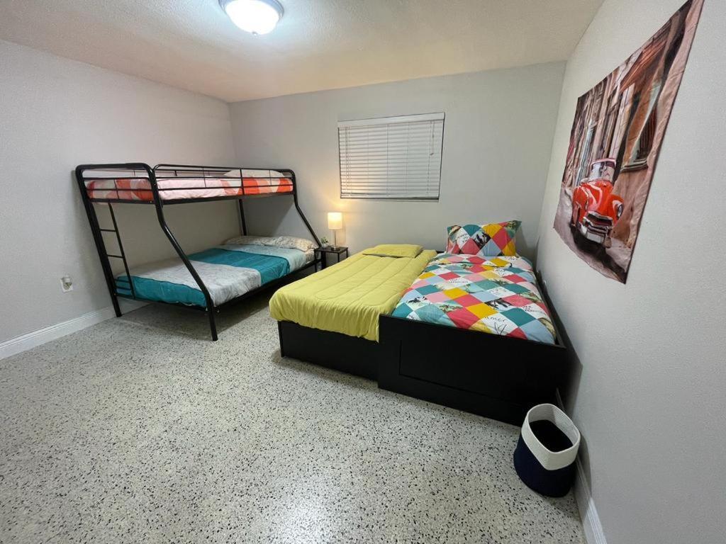 Apartamento Sleeps 8, Havana Nights In Miami Exterior foto